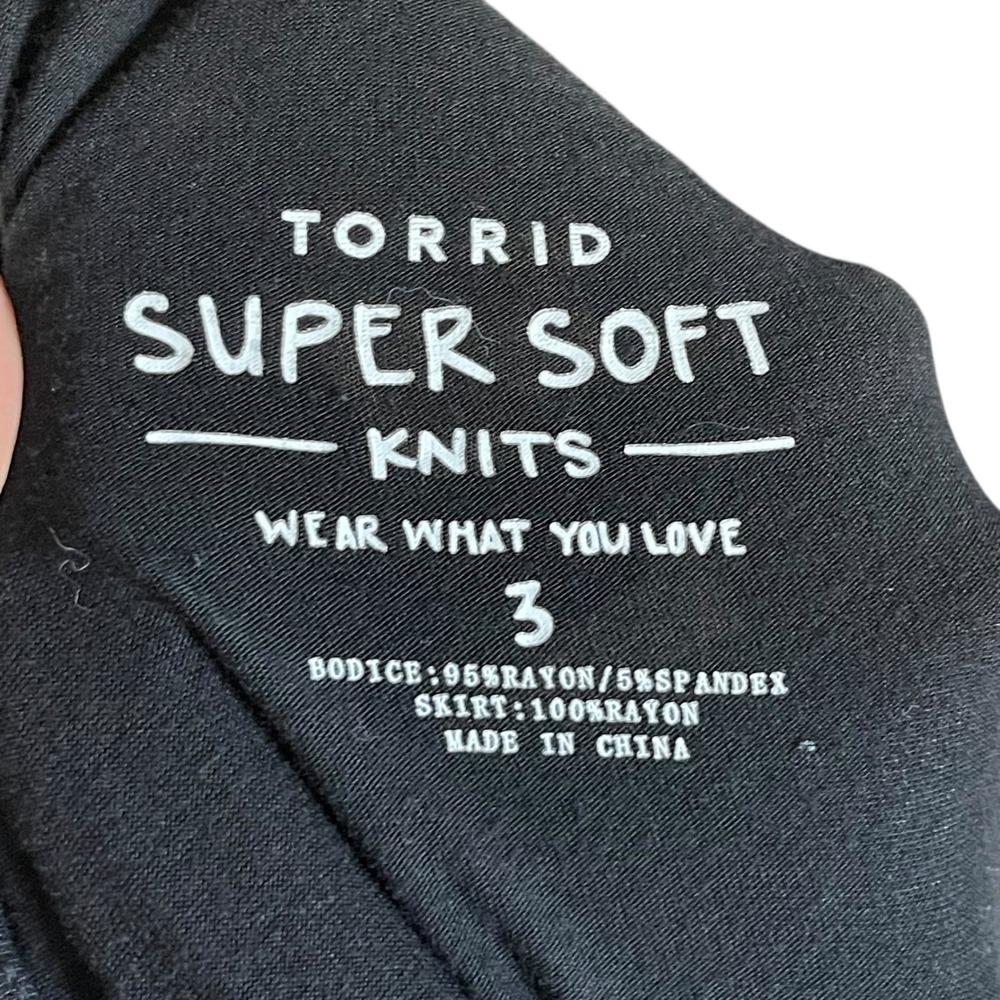 Torrid Super Soft Knit Dress Size 3‎ Black Mixed Print Midi Casual Boho - Picture 7 of 7